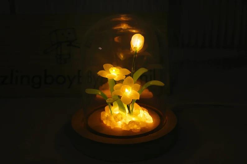 Narcissus Handmade Glass Night Light