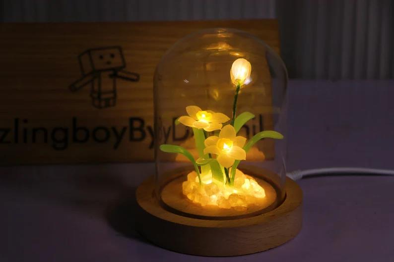 Narcissus Handmade Glass Night Light