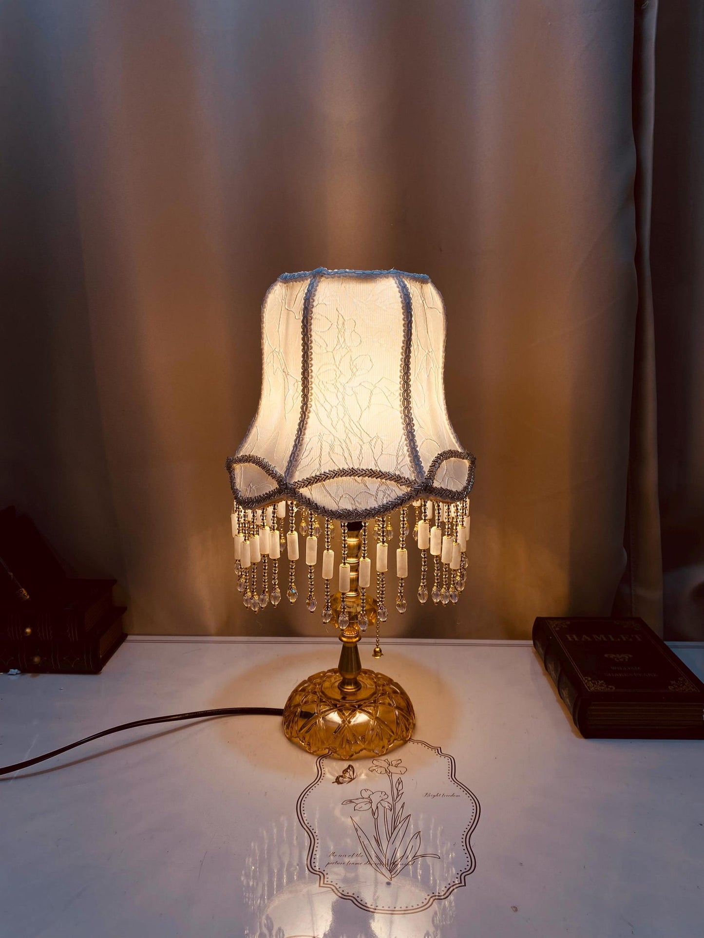 White Vintage Bedside Lamp