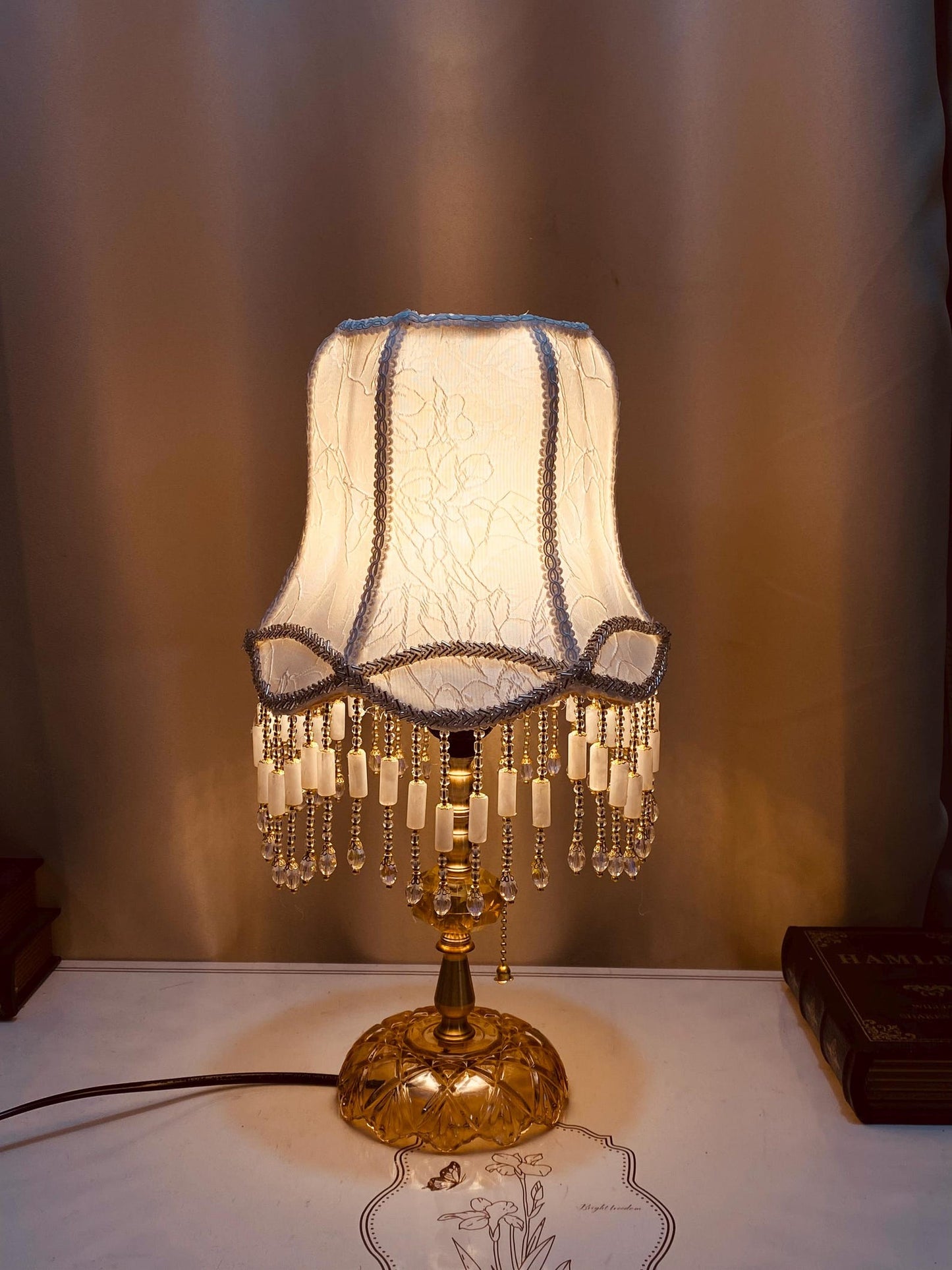 White Vintage Bedside Lamp