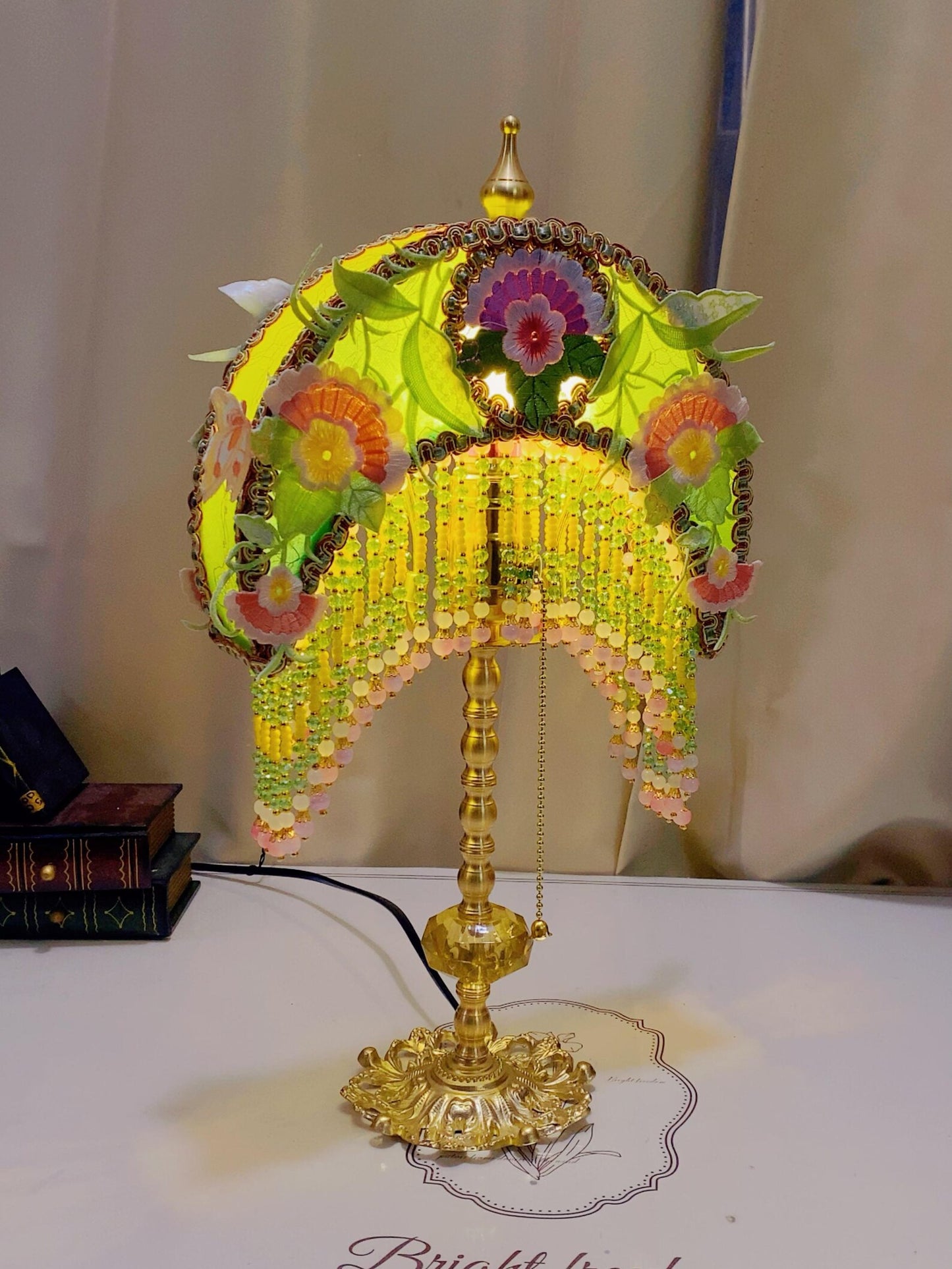 Moon Retro Floral Tassel Embroidery Lamp