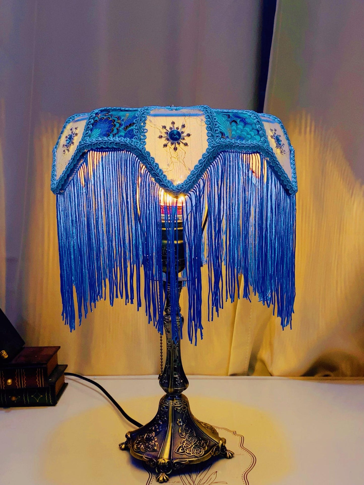 Handmade Blue Tassel Table Lamp, Retro And Elegant Art Lighting