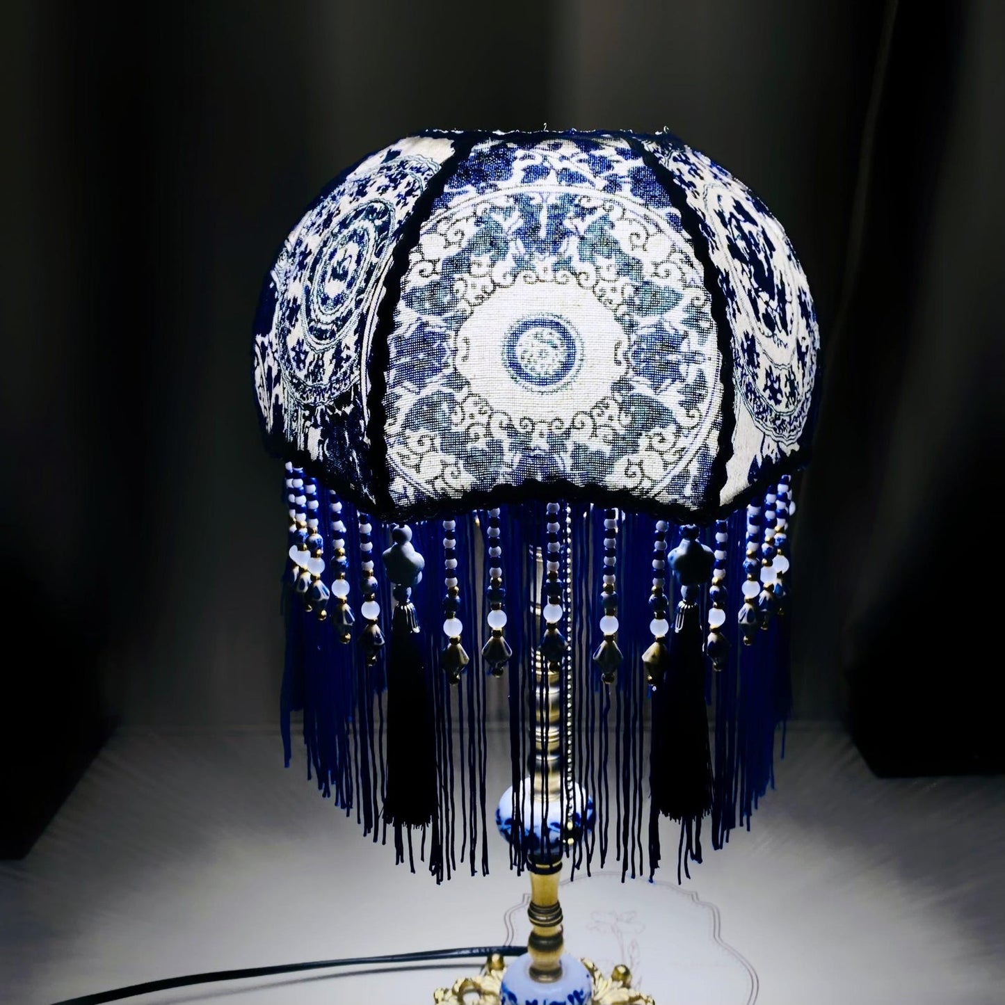 Blue And White Porcelain Warm Light Reading Lamp