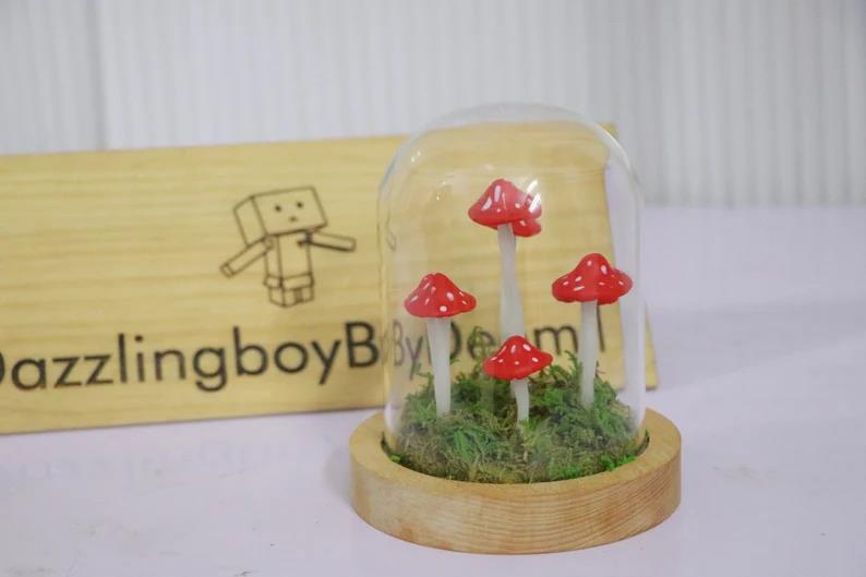 Red Mushroom Light