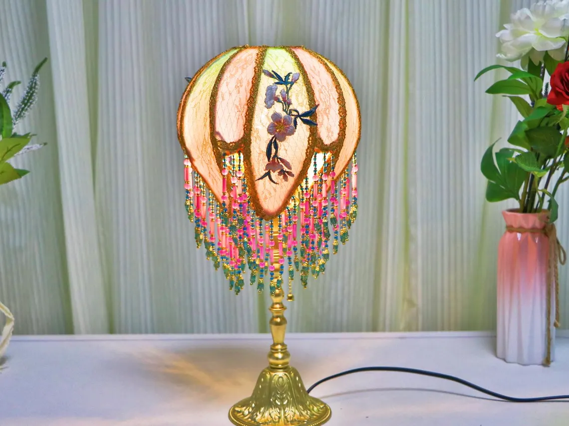 Vintage Flower Shaped Fairy Table Lamp