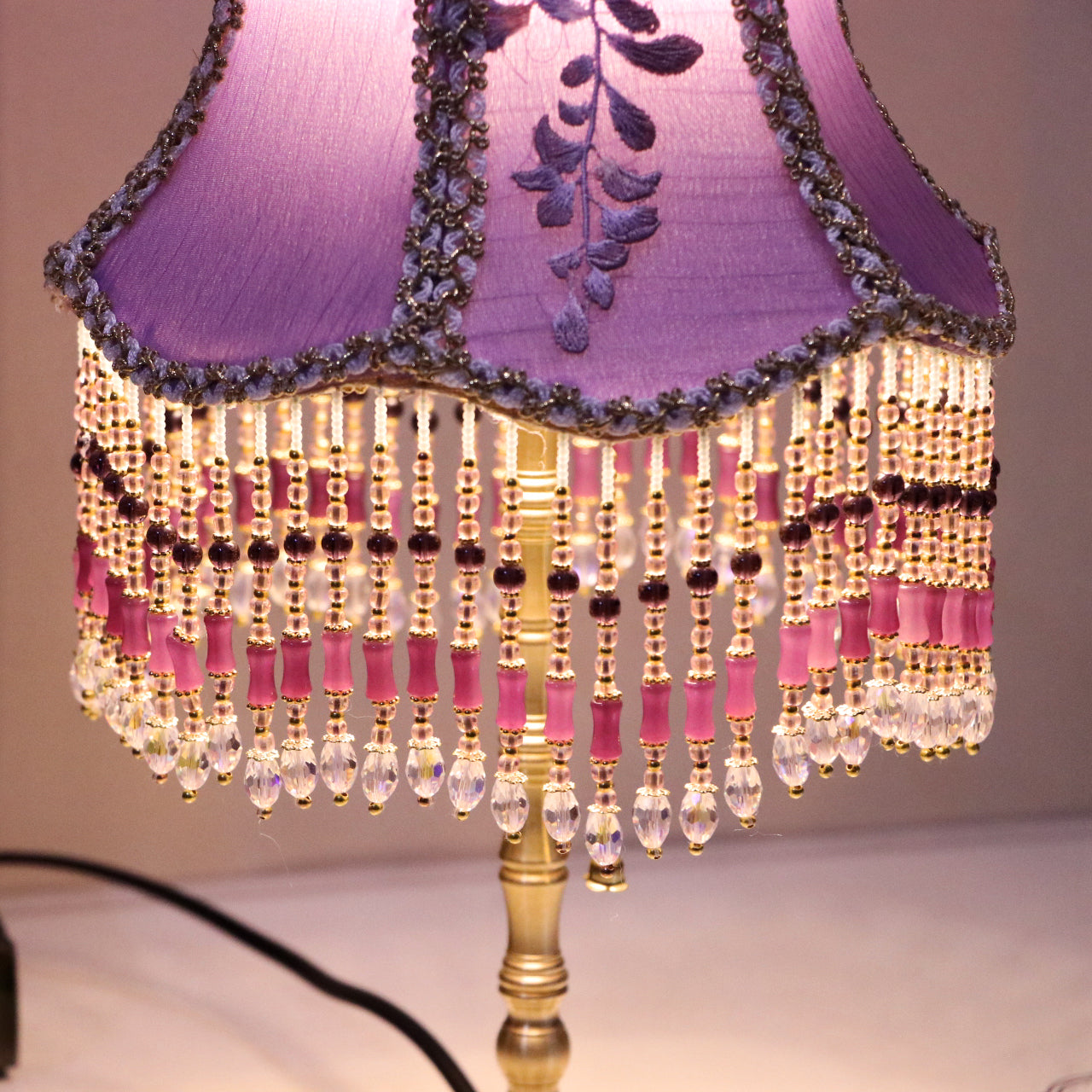 Retro Wisteria Table Lamp