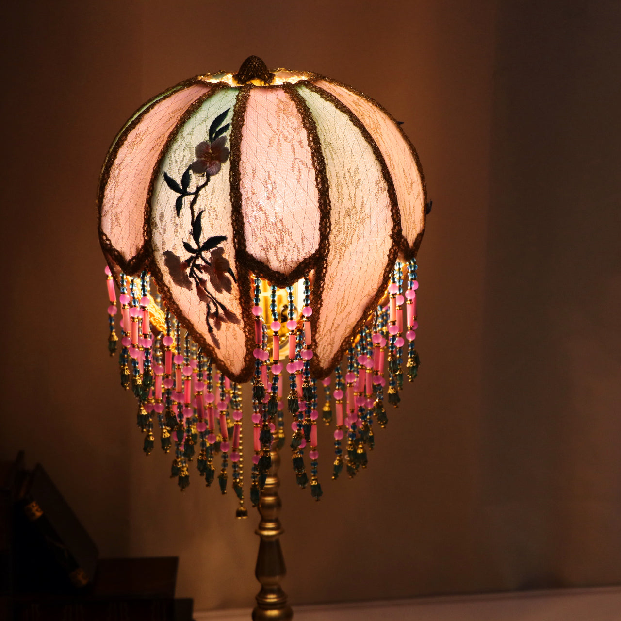 Vintage Flower Shaped Fairy Table Lamp