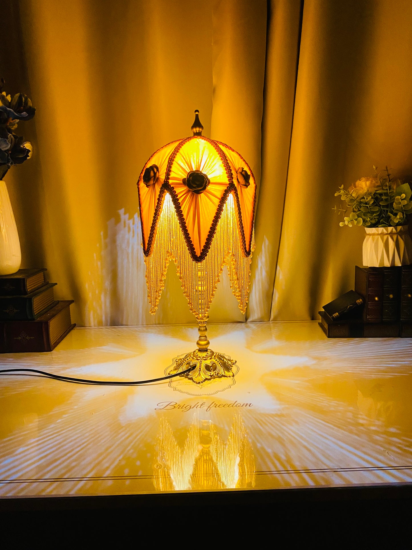 Vintage Light Gold tassel Bedside Lamp