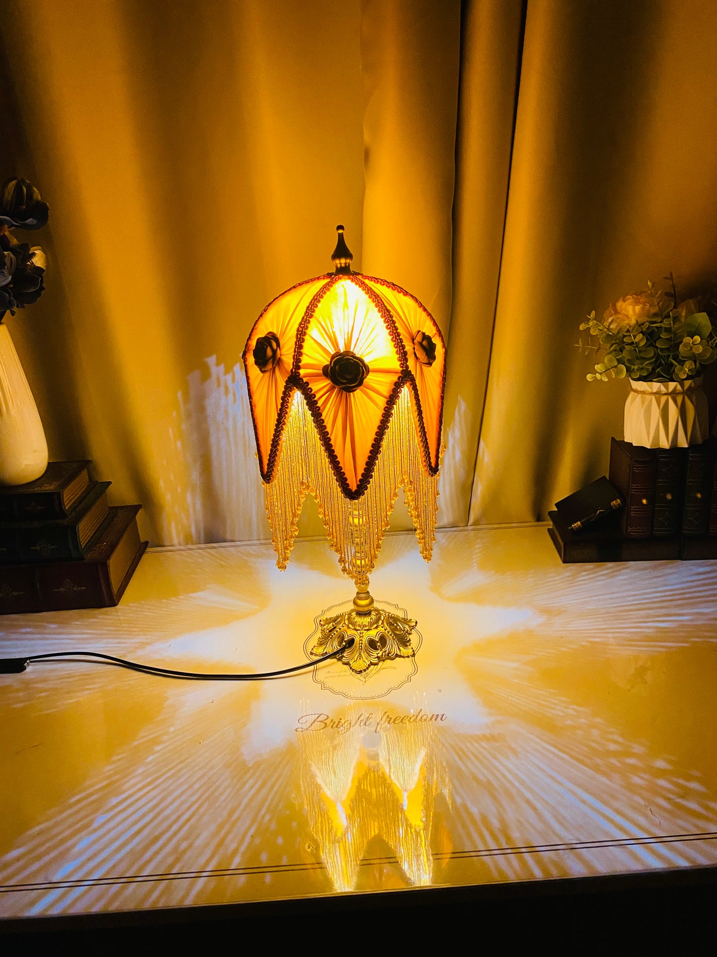 Vintage Light Gold tassel Bedside Lamp