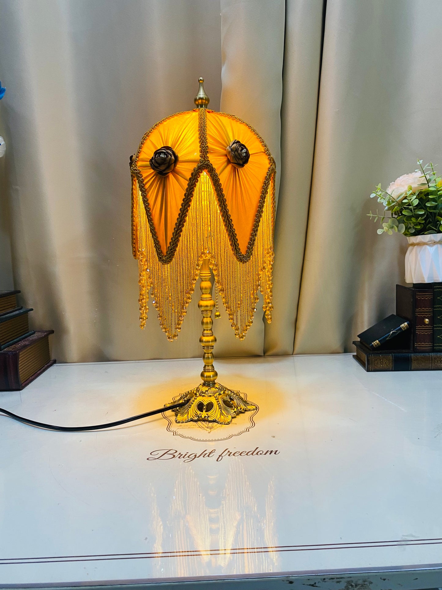 Vintage Light Gold tassel Bedside Lamp