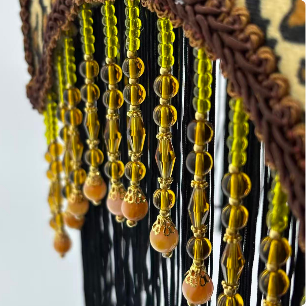 The Wild Leopoard Desk Lamp