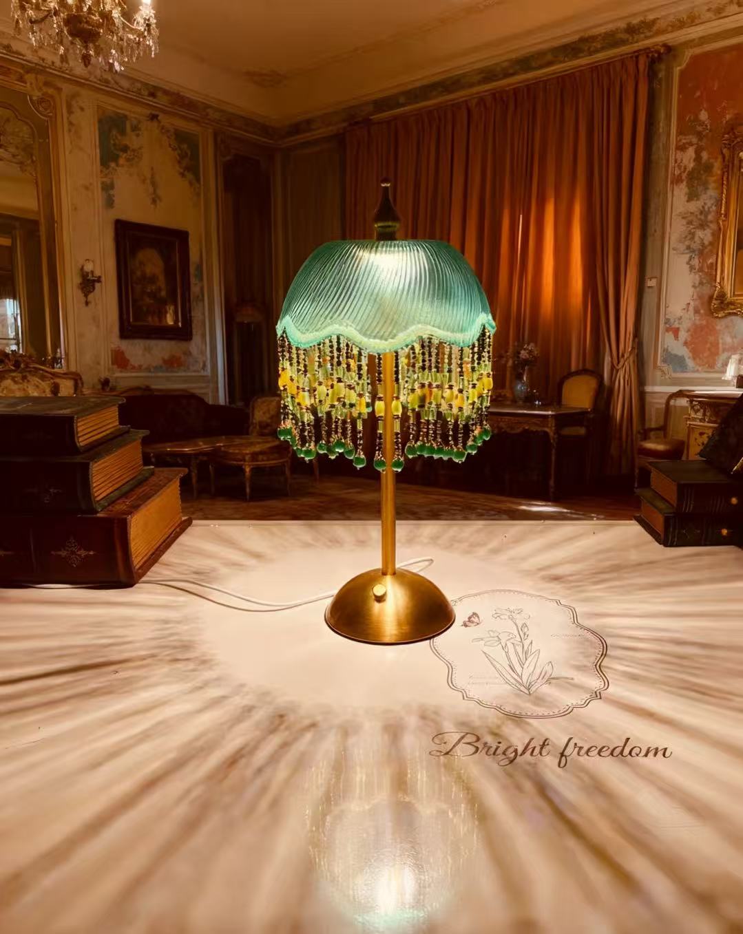 Retro Emerald Green Glass Table Lamp