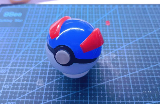 Pokemon Ball Licht