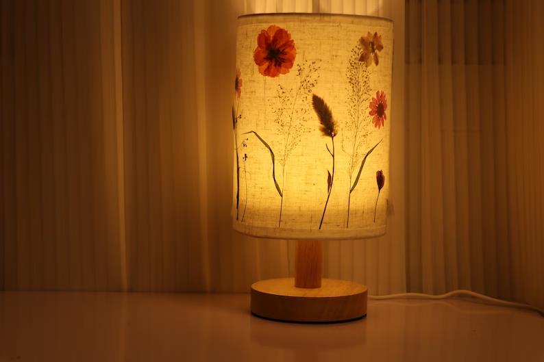 Custom Plant Pressed Flower Table Lamp