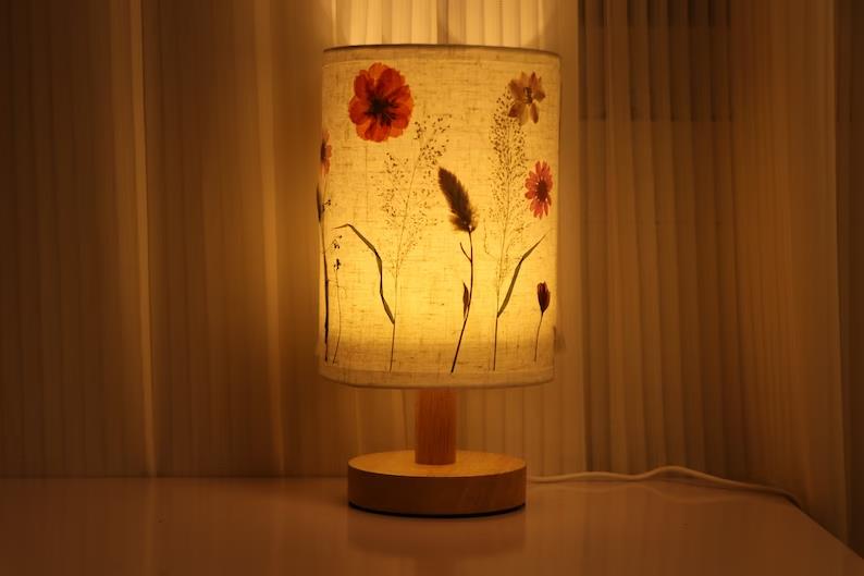 Custom Plant Pressed Flower Table Lamp