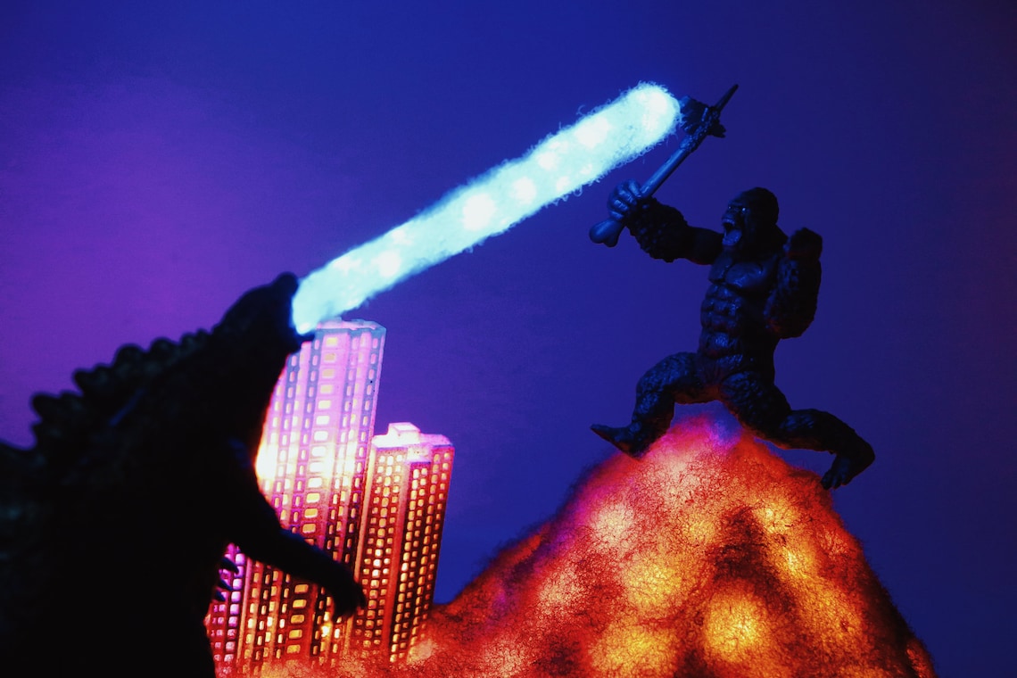 Godzilla vs. Kong Night Light