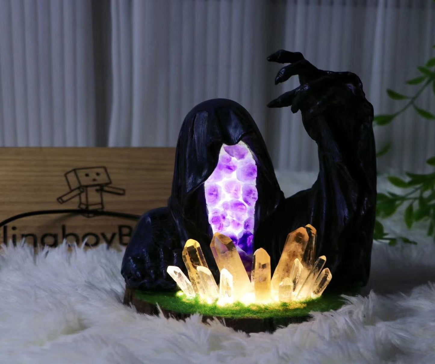 Black Robe Death Crystal Nazgul Lamp