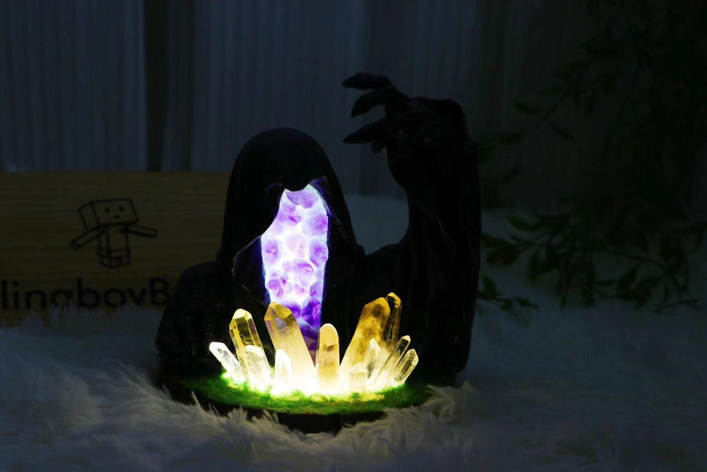 Black Robe Death Crystal Nazgul Lamp