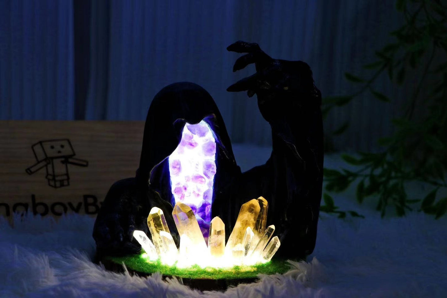 Black Robe Death Crystal Nazgul Lamp