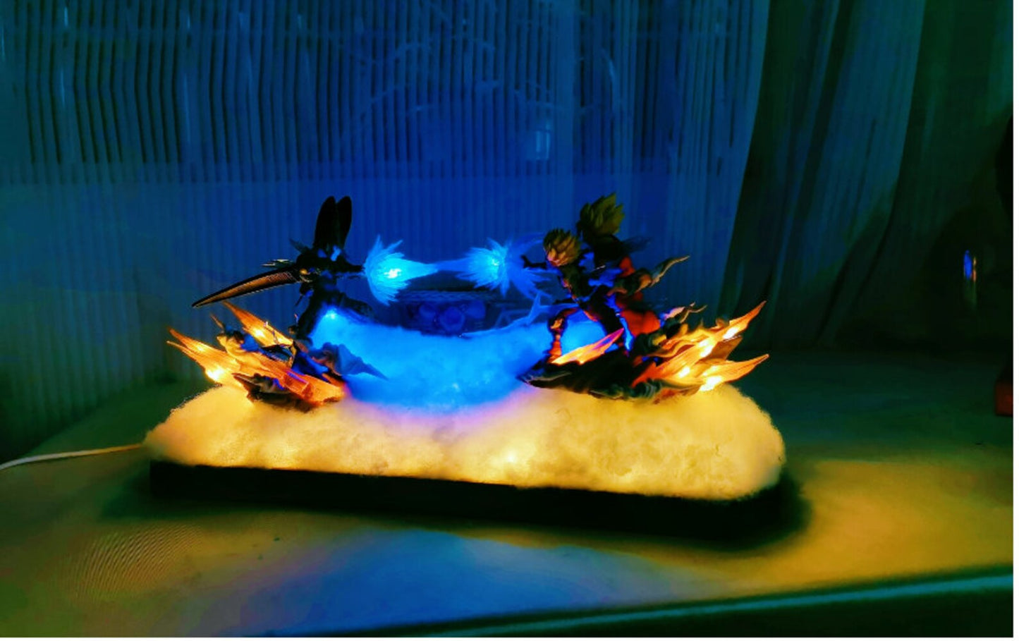 Goku vs. Posaru Christmas Gift Light