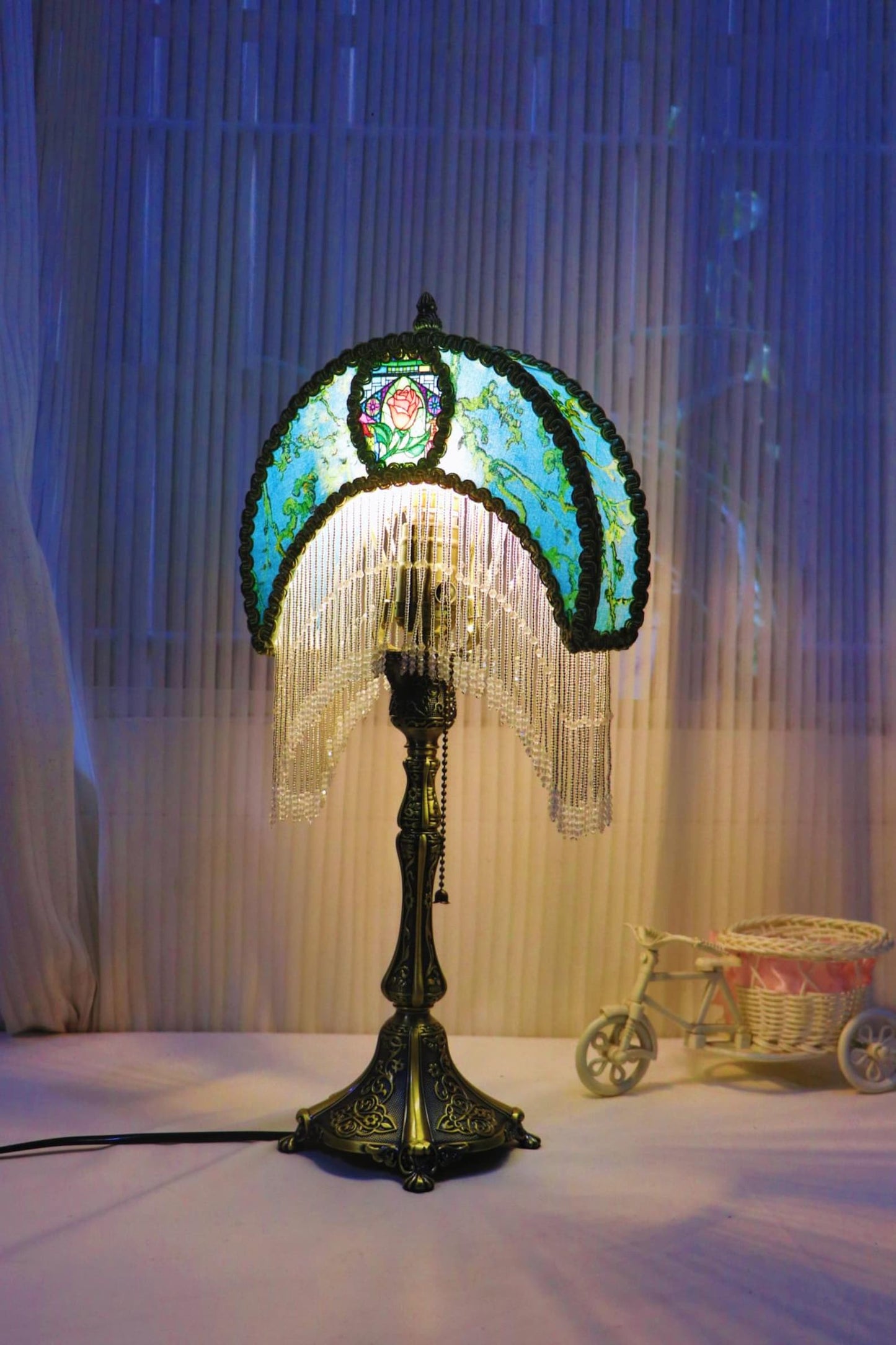 Retro Moon Table Lamp