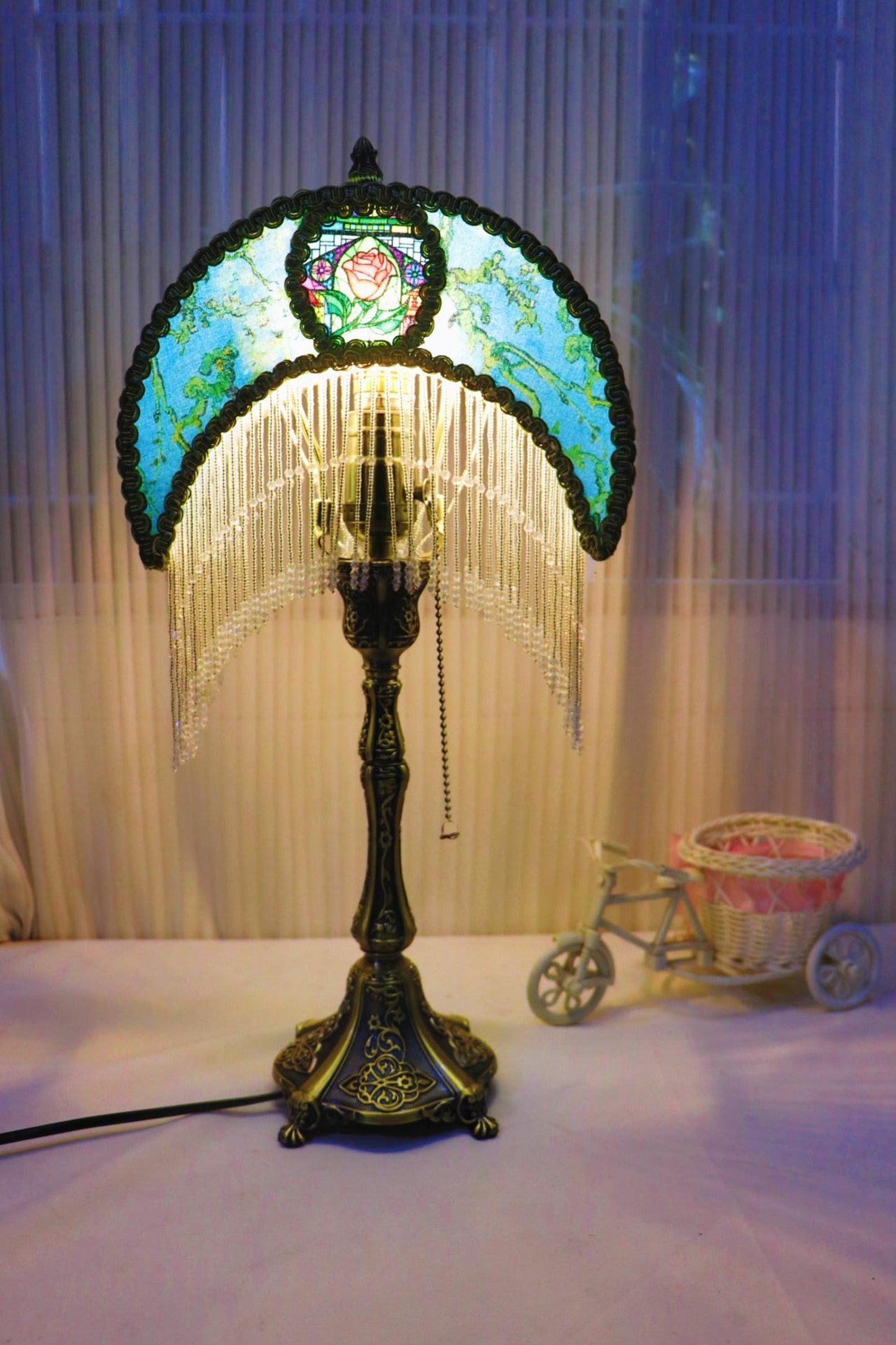 Retro Moon Table Lamp