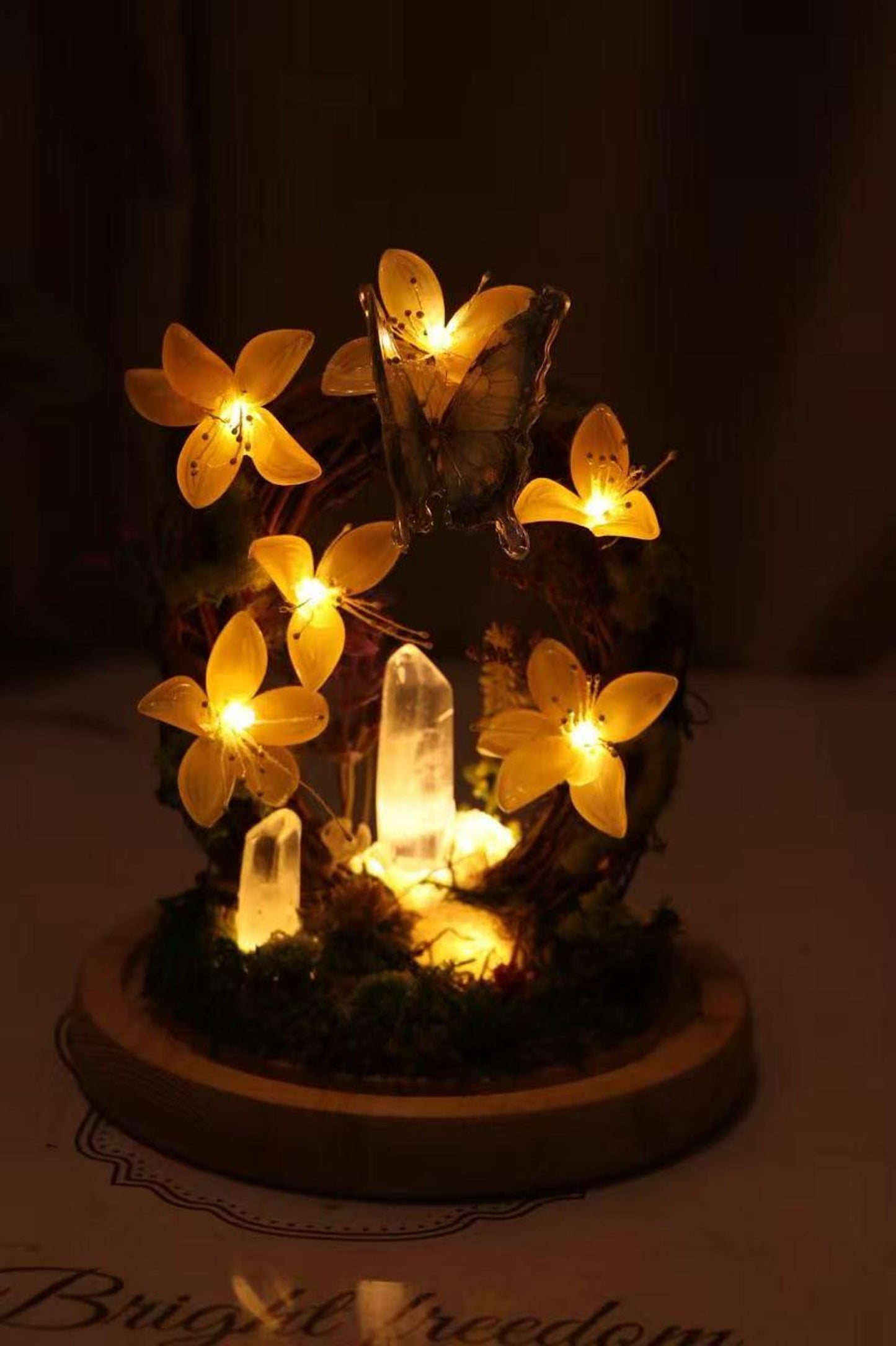 Blue Butterfly Wreath Quartz Crystal Night Light, Flower Moss Forest Bedside Decor Lamp