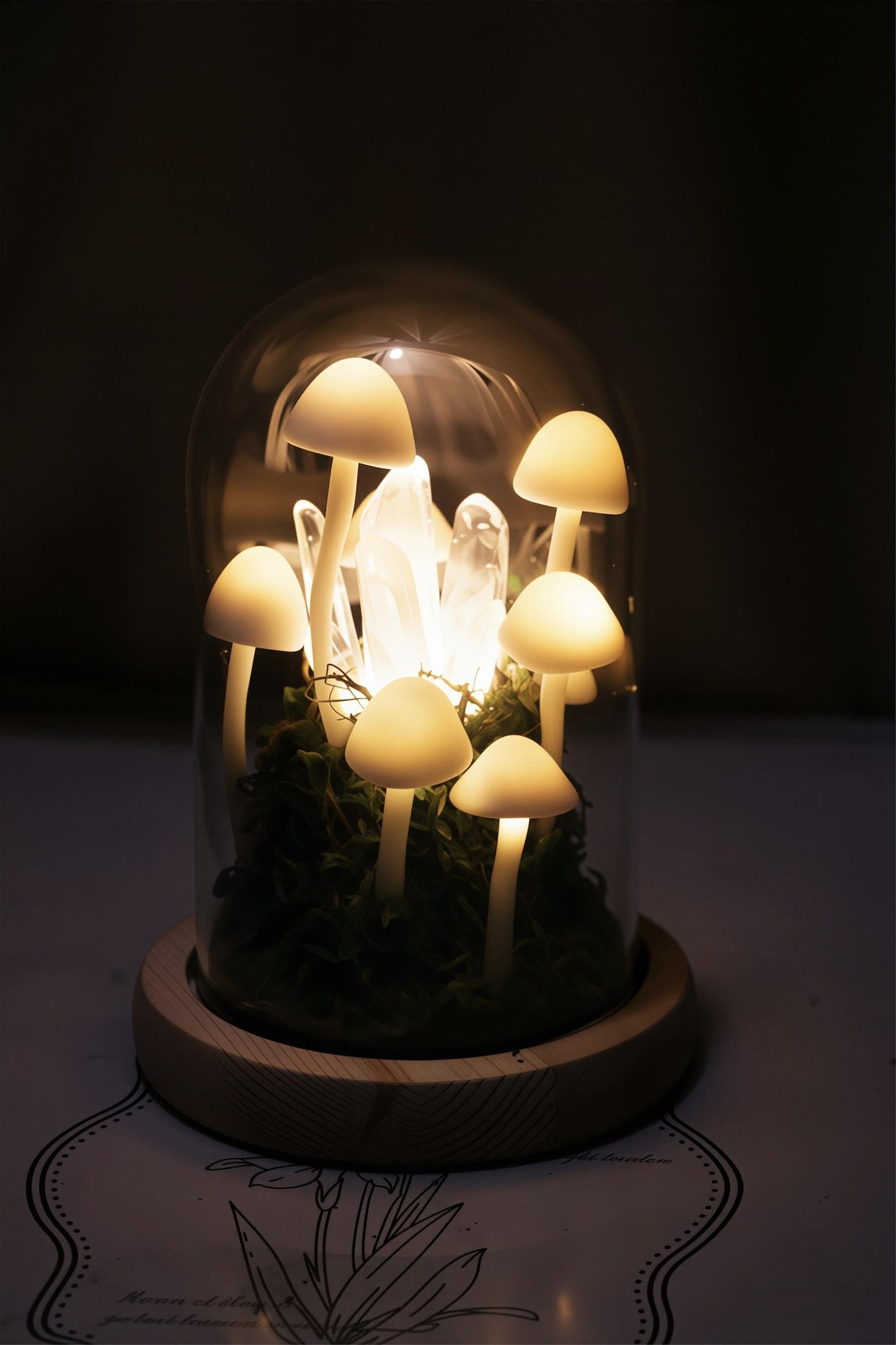 Quartz Crystal Forest Mushroom Night Light, Moss Woodland Bedside Decor Lamp