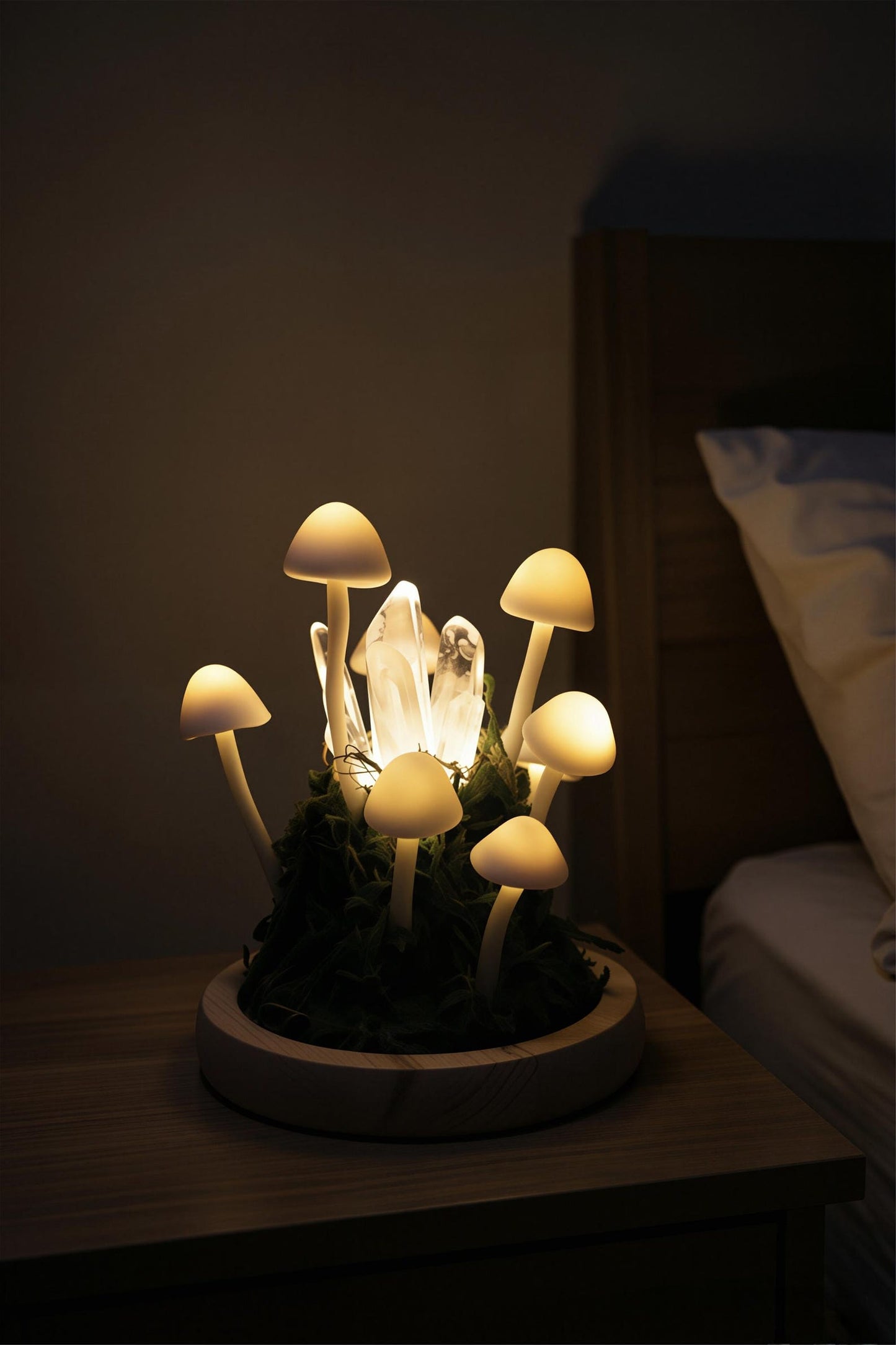 Quartz Crystal Forest Mushroom Night Light, Moss Woodland Bedside Decor Lamp