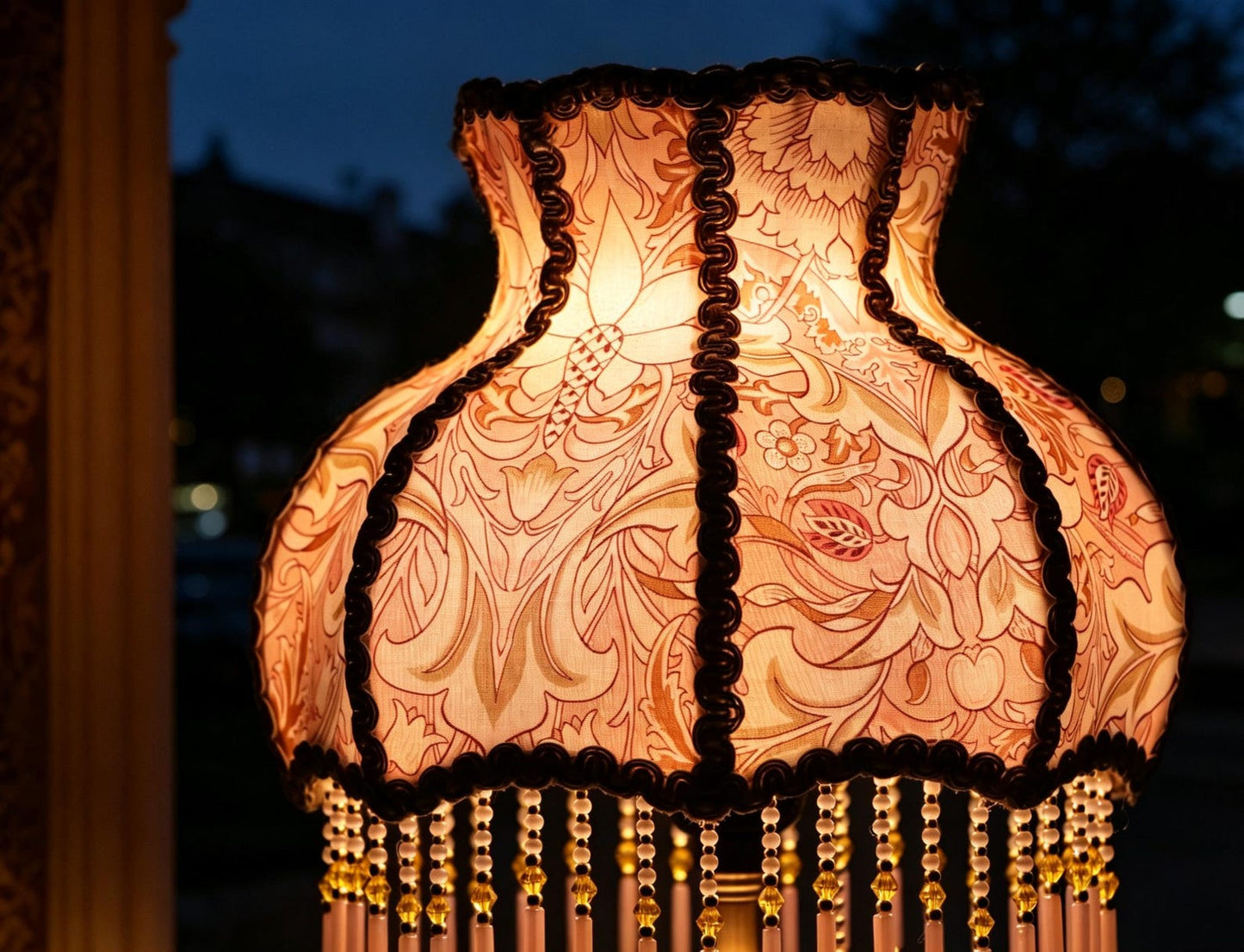 Vintage Pink Floral Beaded Table Lamp, Victorian Brass Accent Light