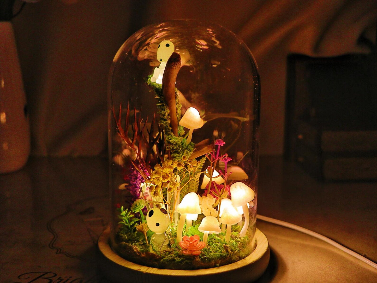 Ghost Elf Mushroom Glass Dome Night Light, Forest Moss Bell Jar Bedside Decor Lamp