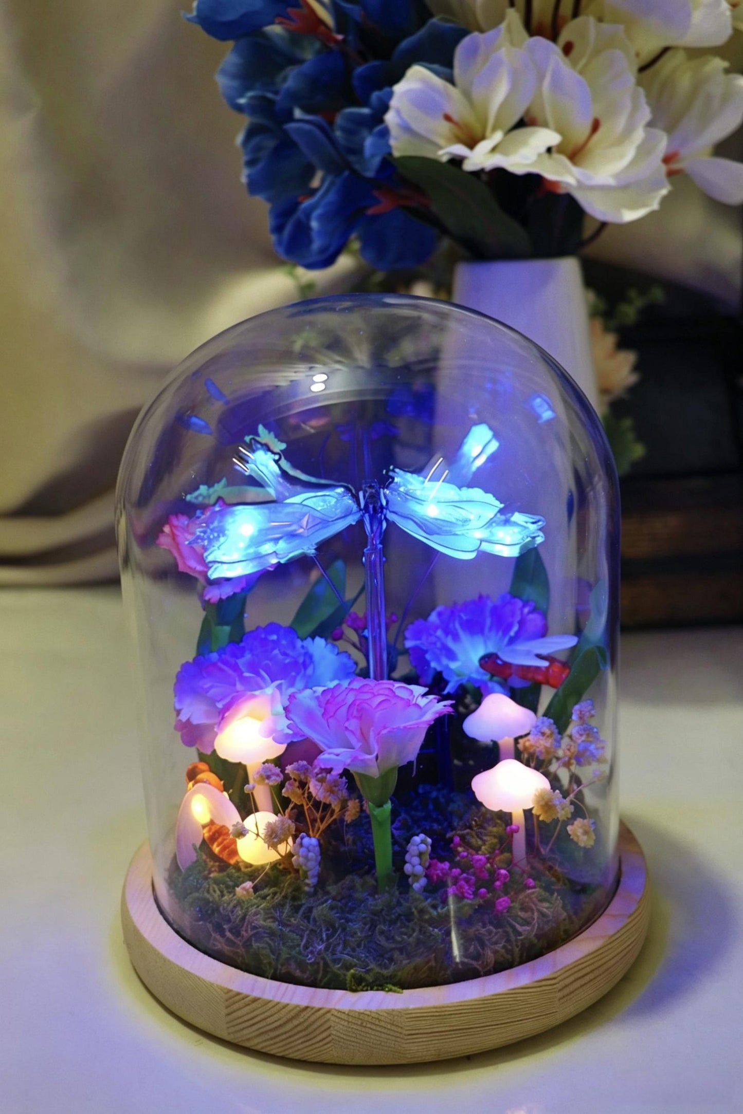 Moving Kinetic Blue Butterfly Glass Dome Night Light, Flower Mushroom Bedside Lamp